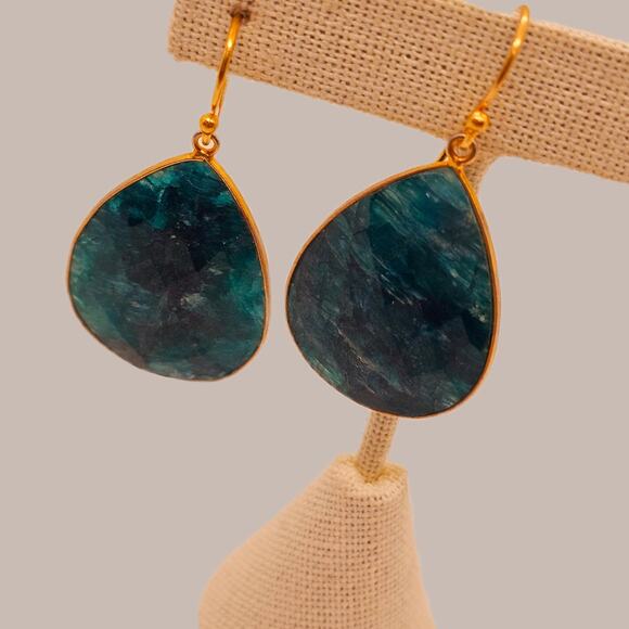 Emerald  Faceted Gold Filled Teardrop Artisan Earrings***2 Styles Avail.** - Picture 3 of 10